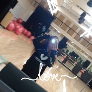 Meet your Posher, Skylar